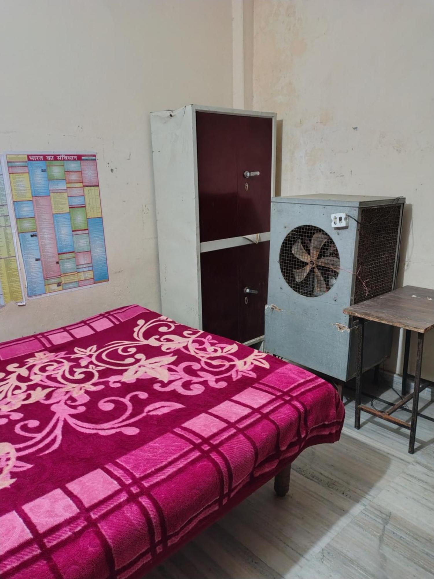 Joshi Guest House Prayagraj Extérieur photo